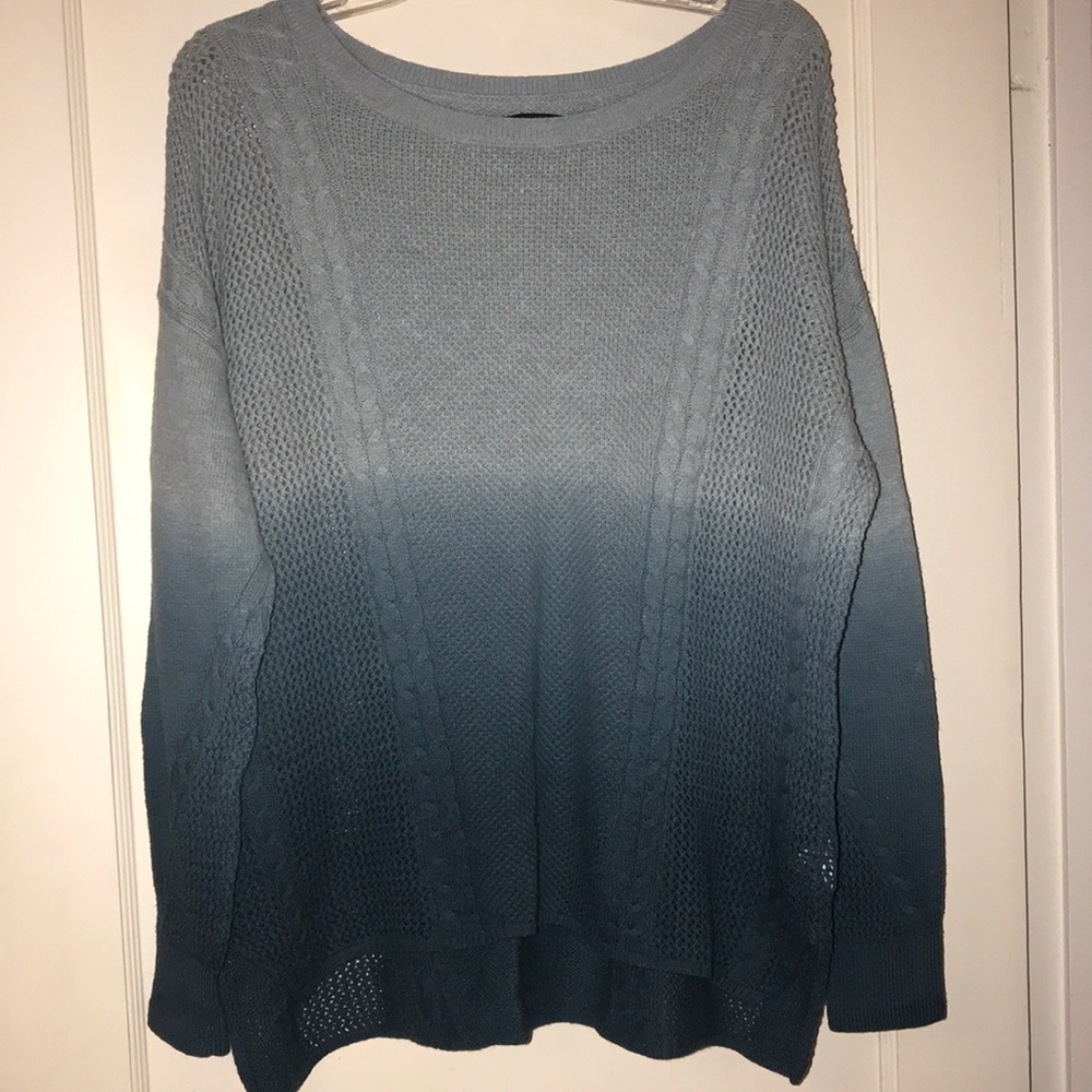 American Eagle Blue ombré sweater